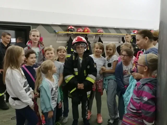 Dzieci lubią straż - straż lubi dzieci (zdjęcia)