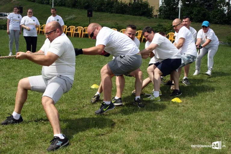 ZGK z pucharem Ostrowskich Igrzysk Firm (zdjęcia)