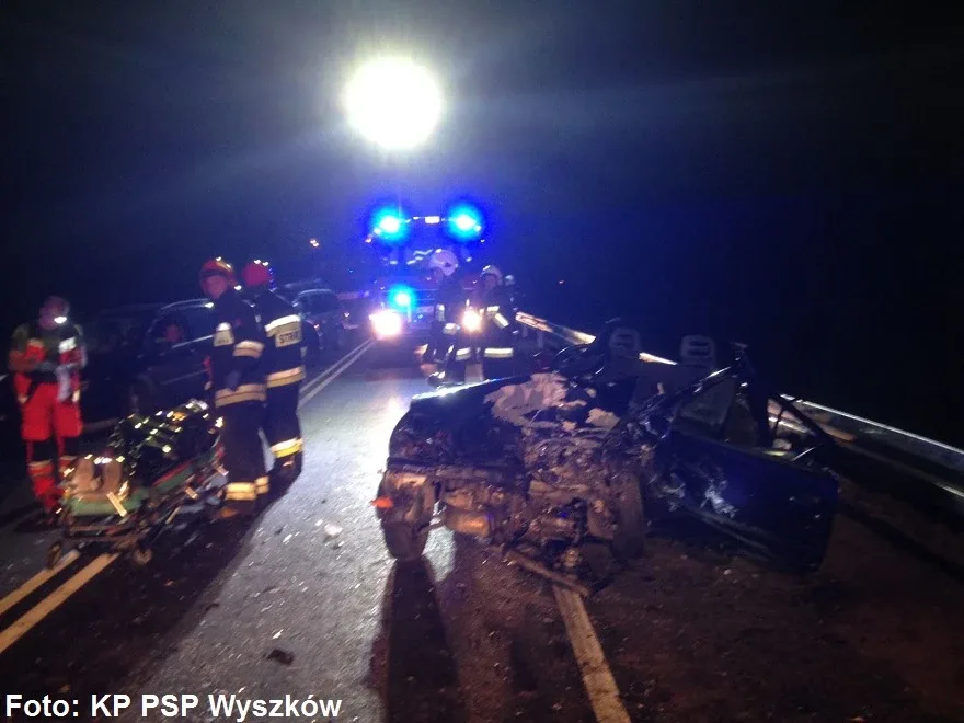 Wypadek na "ósemce". Akcja ratunkowa trwała ponad pięć godzin (zdjęcia)