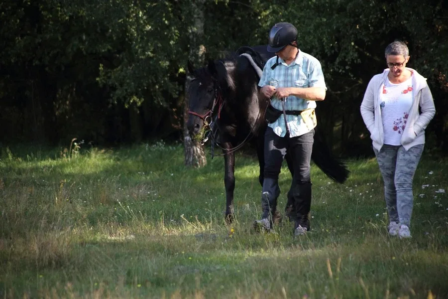 Sportowe Rajdy Konne w Szarłacie (zdjęcia, wideo)