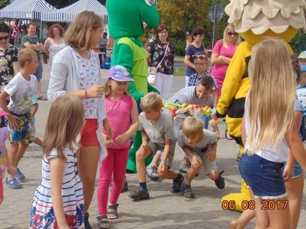 Rodzinnie i wesoło na festynie w Nurze (zdjęcia)