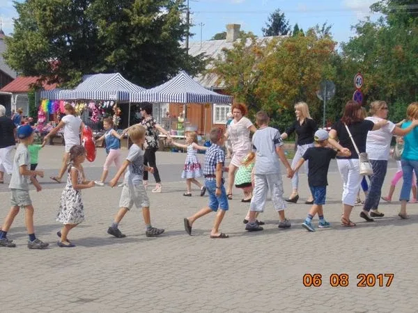 Rodzinnie i wesoło na festynie w Nurze (zdjęcia)