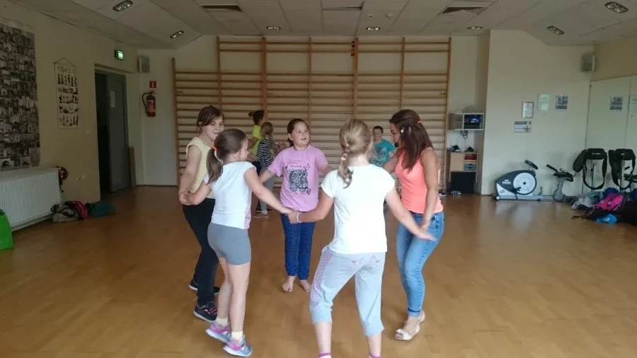 Aktywne wakacje wychowanków miejskiej świetlicy (zdjęcia)