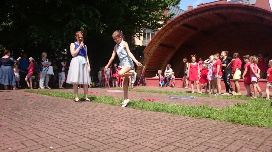 Aktywne wakacje wychowanków miejskiej świetlicy (zdjęcia)