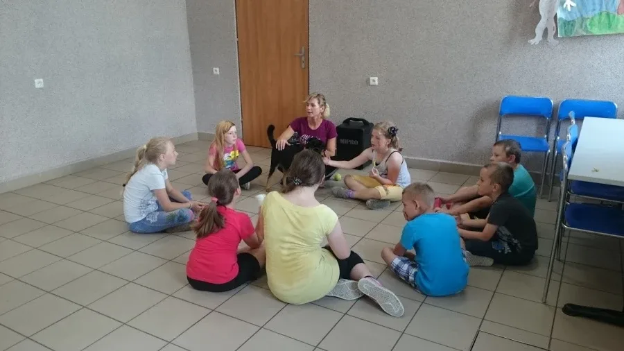 Aktywne wakacje wychowanków miejskiej świetlicy (zdjęcia)