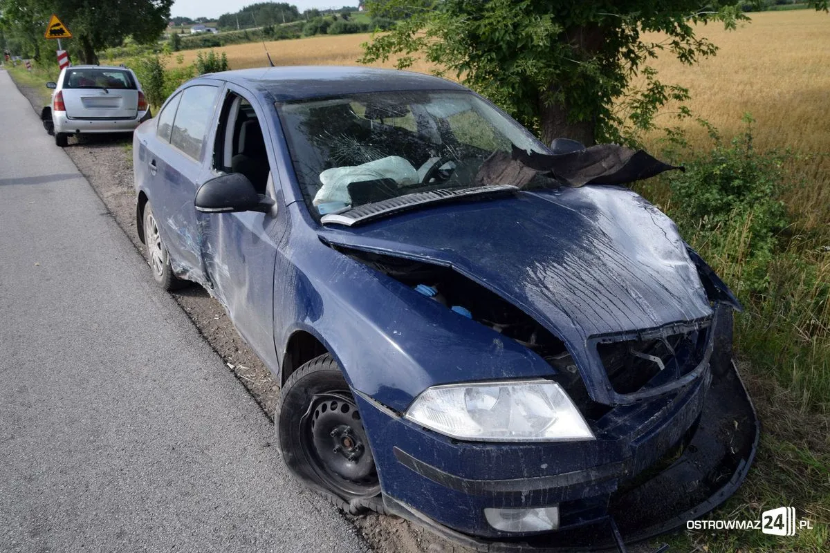Kolejne wymuszenie pierwszeństwa na trasie Ostrów Mazowiecka - Różan (zdjęcia)