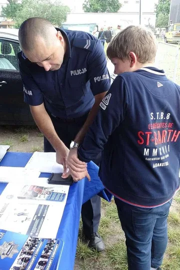 Funkcjonariusze policji na Dniach Kukurydzy (zdjęcia)
