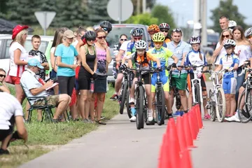 Charucki szesnasty, nowe rekordy czasówki (zdjęcia, wideo)