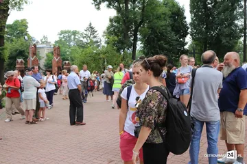 Ostrowscy pielgrzymi wyruszyli na Jasną Górę (zdjęcia, wideo)