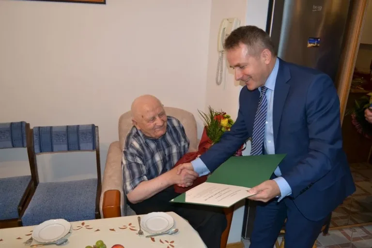 Ostrowianin skończył 100 lat (zdjęcia)