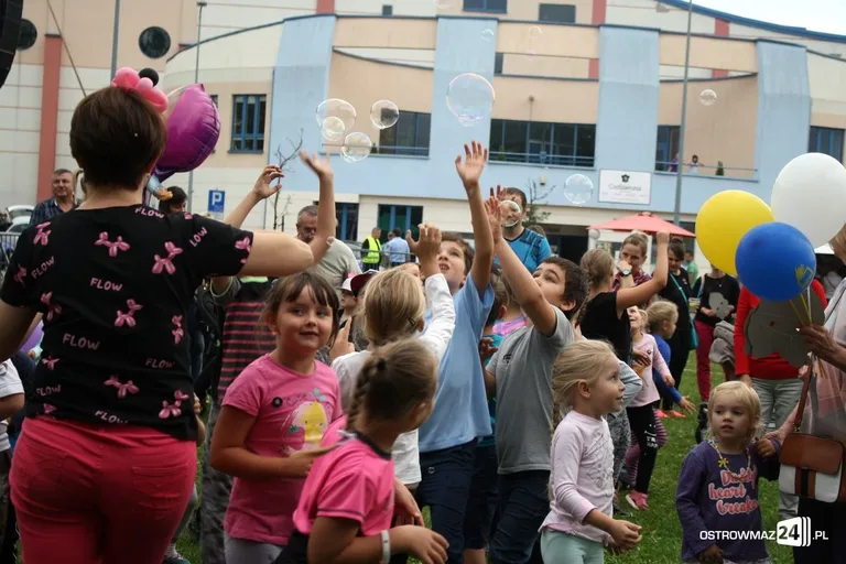 Zabawy dla najmłodszych na pożegnanie lata (zdjęcia)