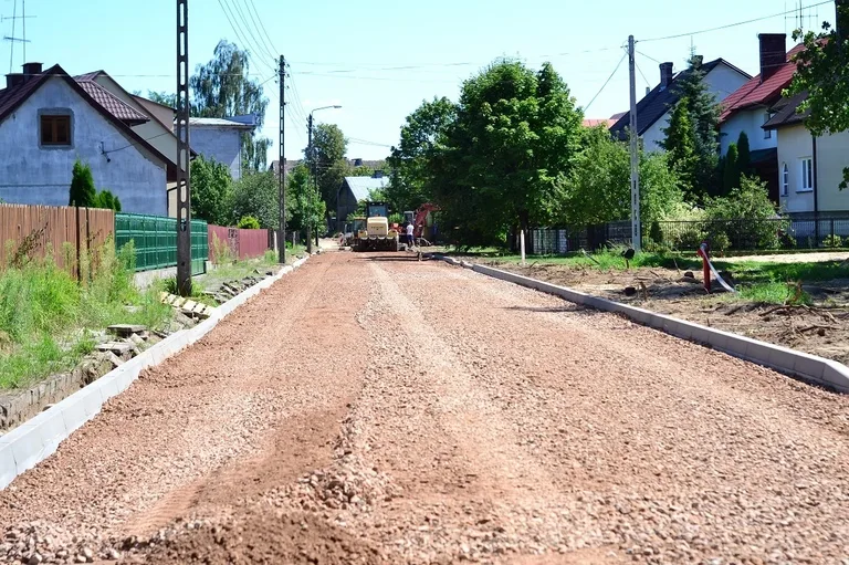 Milionowe inwestycje w gminie Brok (zdjęcia)