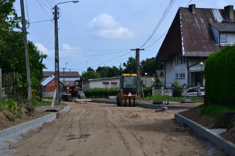 Milionowe inwestycje w gminie Brok (zdjęcia)