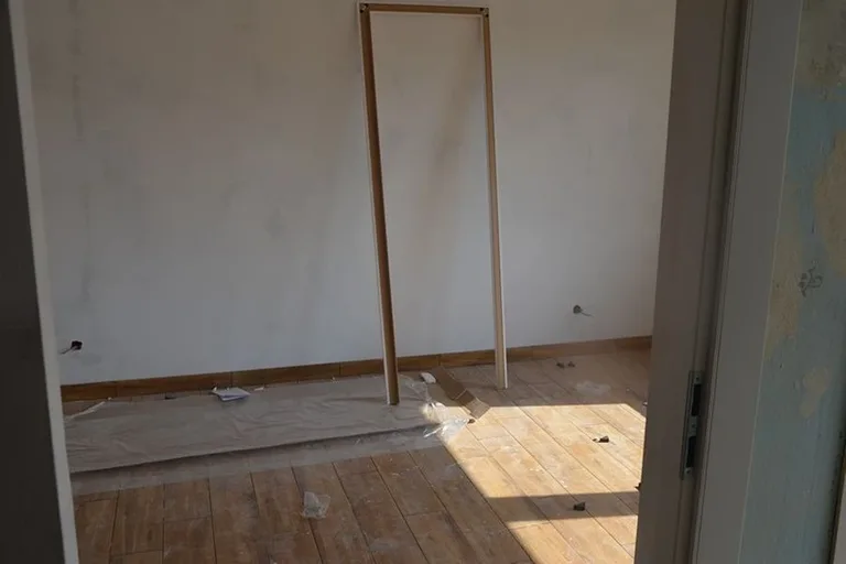 Trwa remont ostrowskiej bursy szkolnej (zdjęcia)