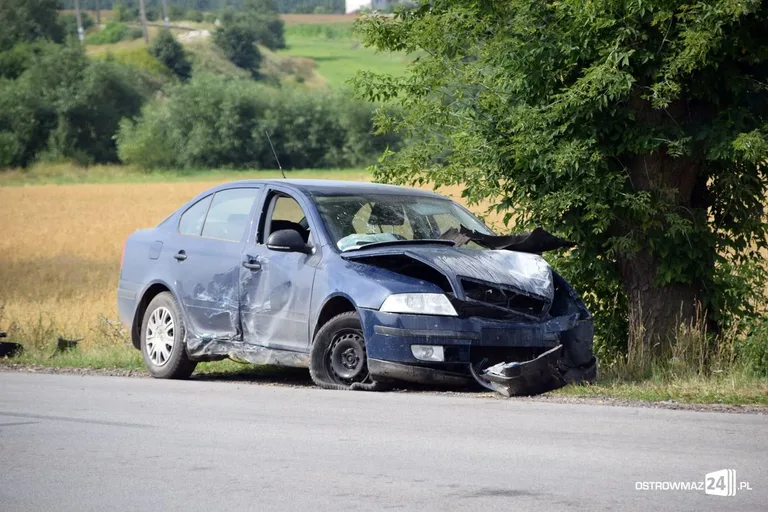 Kolejne wymuszenie pierwszeństwa na trasie Ostrów Mazowiecka - Różan (zdjęcia)