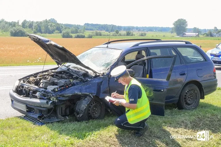 Czołówka na dk nr 60. Sprawcą mieszkaniec powiatu ostrowskiego (zdjęcia)