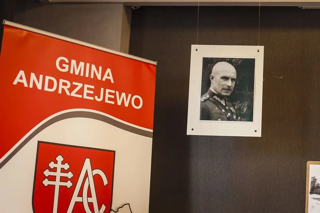 Warsztaty plastyczno-historyczne w Andrzejewie (zdjęcia)