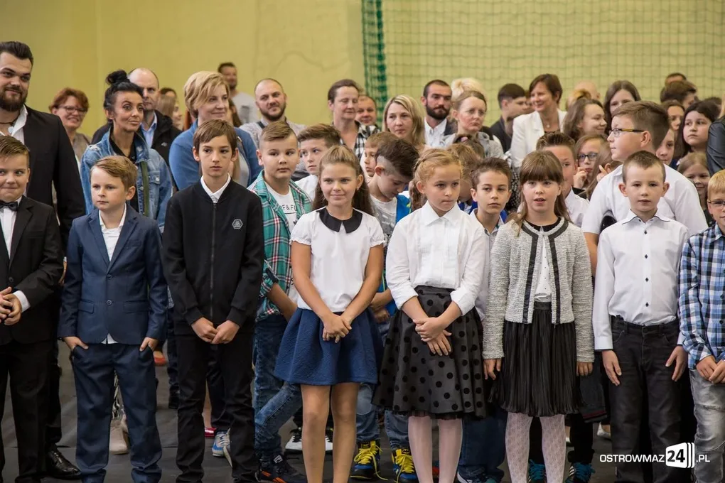 "Dwójka" powitała nowy rok szkolny (zdjęcia)