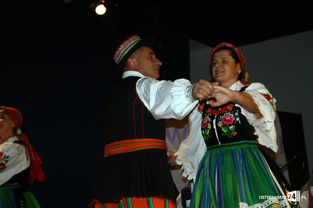 Ostrowianie wspólnie czytali "Wesele" (zdjęcia)