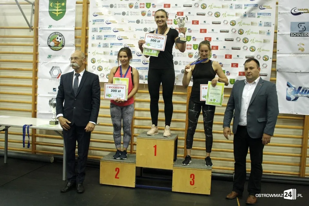 Power Challenge 2017 w hali MOSiR (zdjęcia)