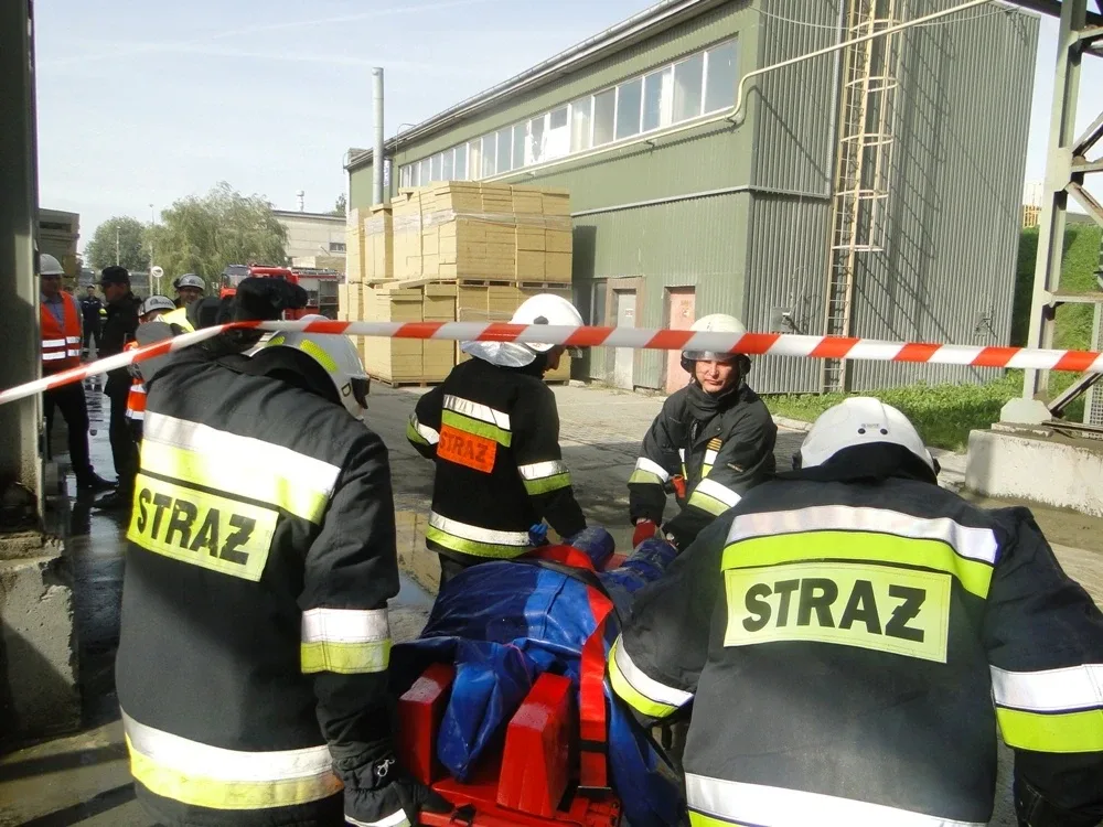 Pożar w małkińskim zakładzie Rockwool (zdjęcia)