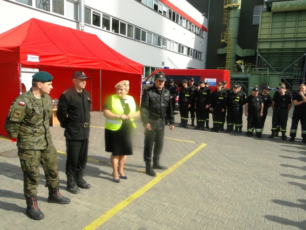 Pożar w małkińskim zakładzie Rockwool (zdjęcia)