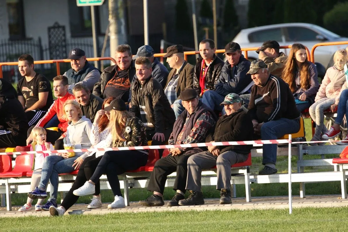 Korona za silna dla GKS Andrzejewo (zdjęcia, wideo)