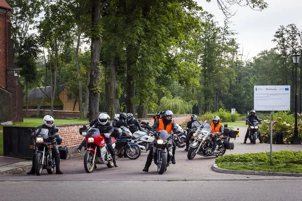 Motocyklowy rajd śladami września 1939 roku (zdjęcia)