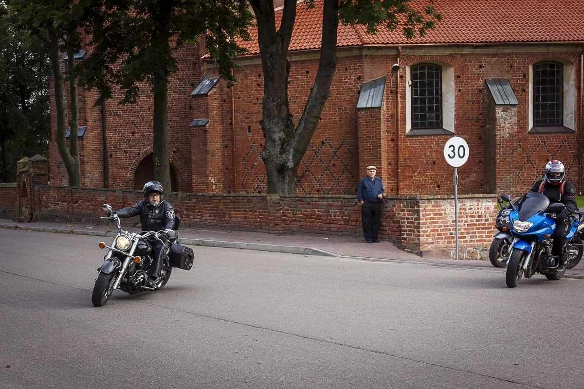 Motocyklowy rajd śladami września 1939 roku (zdjęcia)