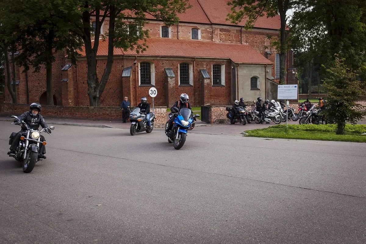 Motocyklowy rajd śladami września 1939 roku (zdjęcia)