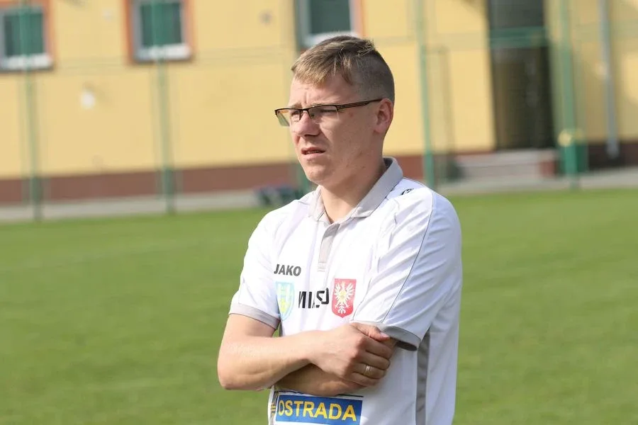 Porażka GKS Andrzejewo i komplet punktów Iskry Zaręby Kościelne na boiskach B klasy (zdjęcia, wideo)