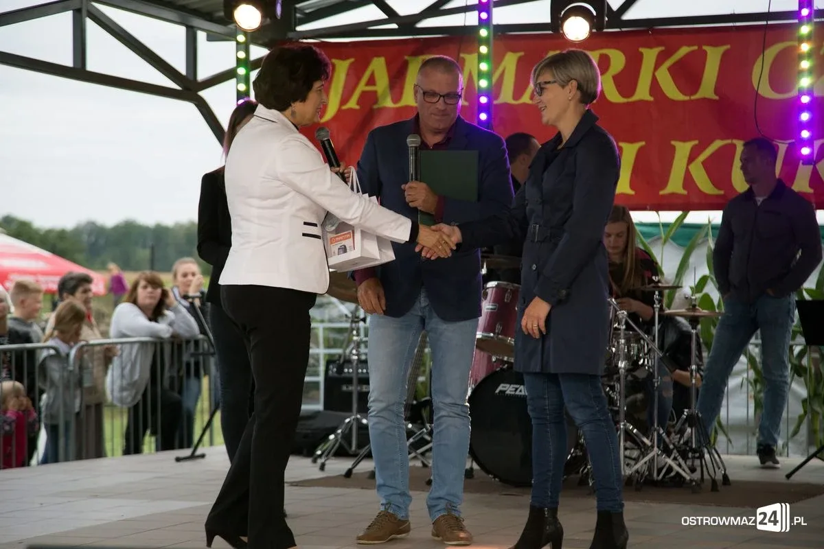 Zabawa podczas Jarmarków Czerwińskich i Dni Kukurydzy (zdjęcia, wideo)