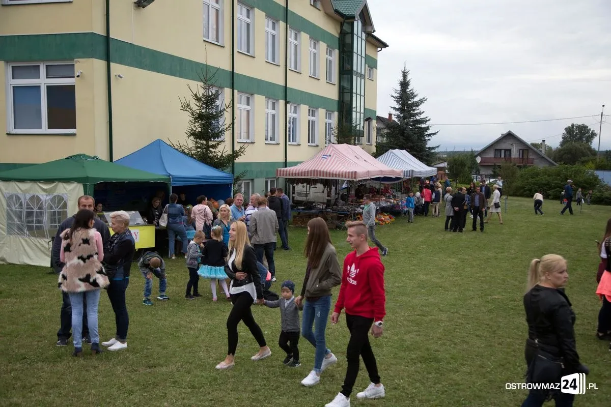 Zabawa podczas Jarmarków Czerwińskich i Dni Kukurydzy (zdjęcia, wideo)