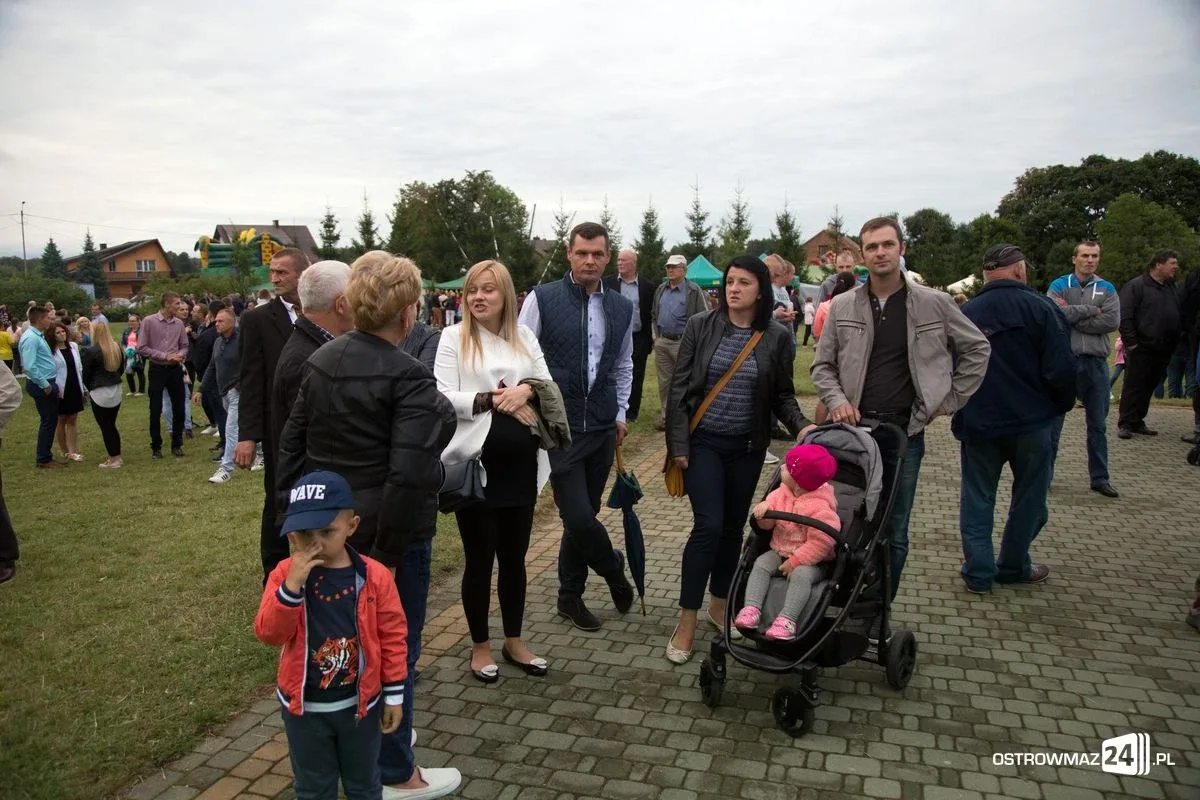 Zabawa podczas Jarmarków Czerwińskich i Dni Kukurydzy (zdjęcia, wideo)
