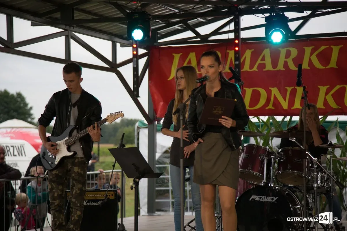 Zabawa podczas Jarmarków Czerwińskich i Dni Kukurydzy (zdjęcia, wideo)
