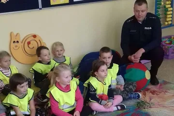Dzielnicowy bliżej Kiełczewa i Orła (zdjęcia)