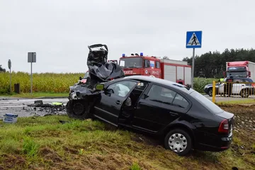 Pijany 49-latek sprawcą wypadku w Gosterach. Trzy osoby w szpitalu (zdjęcia)