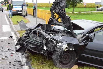 Pijany 49-latek sprawcą wypadku w Gosterach. Trzy osoby w szpitalu (zdjęcia)