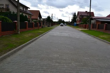 Ulica Gosiewskiego z nową nawierzchnią (zdjęcia)