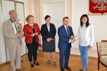 Awanse zawodowe i nominacja dyrektorska dla ostrowskich nauczycieli (zdjęcia)