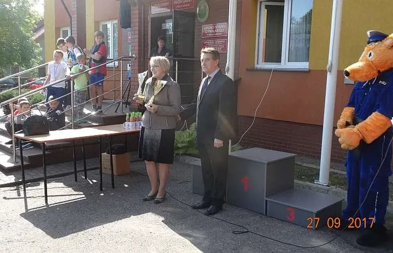 Lubotyński bieg po zdrowie z funkcjonariuszami policji (zdjęcia)
