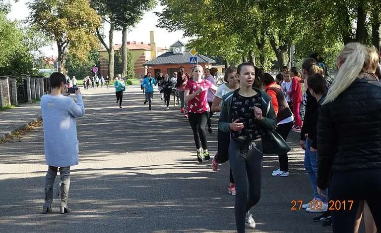 Lubotyński bieg po zdrowie z funkcjonariuszami policji (zdjęcia)