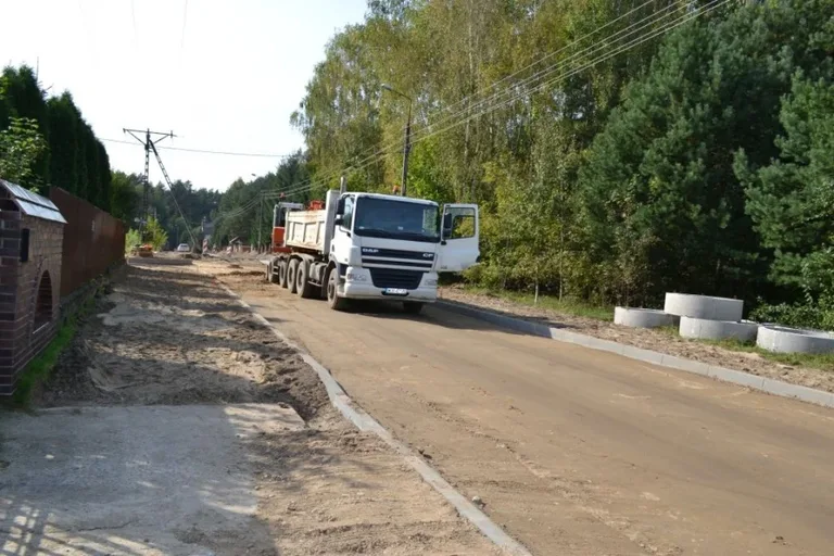 Do końca października przebudują ul. Leśną (zdjęcia)