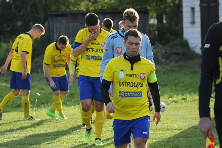 Korona za silna dla GKS Andrzejewo (zdjęcia, wideo)