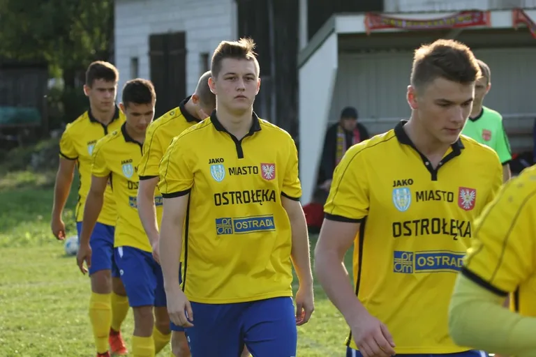 Korona za silna dla GKS Andrzejewo (zdjęcia, wideo)