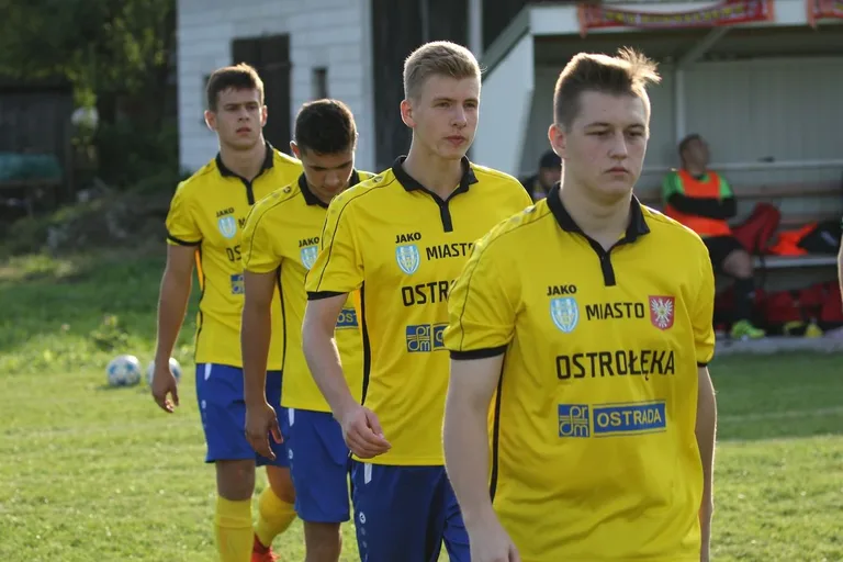 Korona za silna dla GKS Andrzejewo (zdjęcia, wideo)