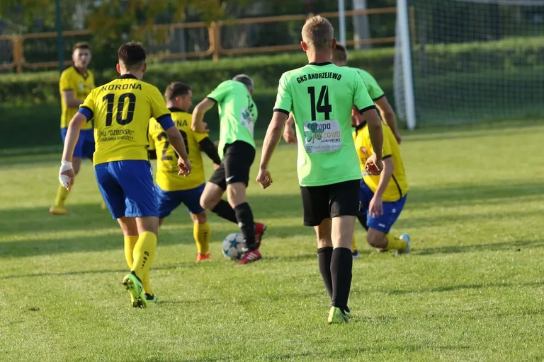 Korona za silna dla GKS Andrzejewo (zdjęcia, wideo)