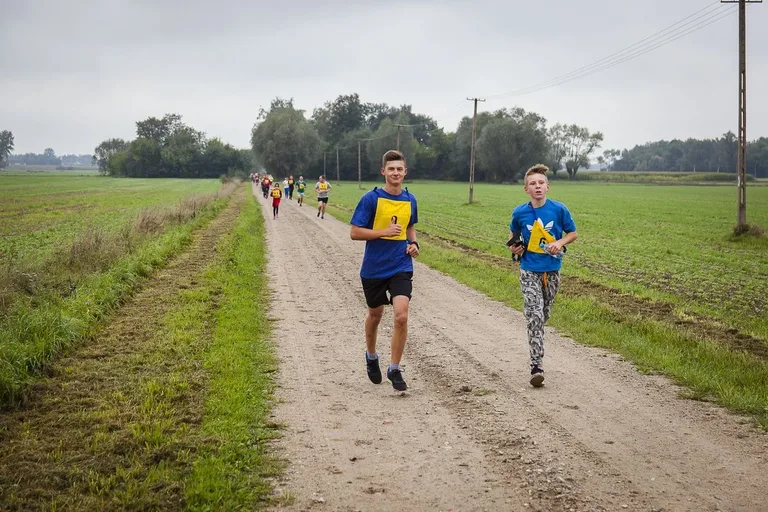 Masowy bieg śladami bitwy pod Łętownicą i Andrzejewem (zdjęcia)