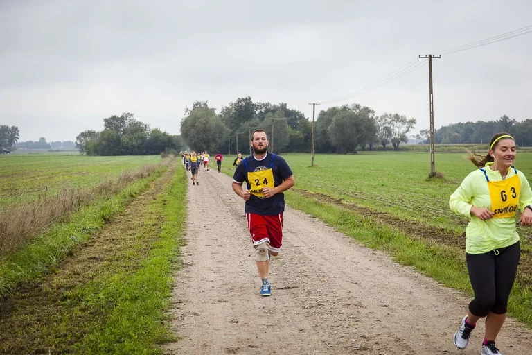 Masowy bieg śladami bitwy pod Łętownicą i Andrzejewem (zdjęcia)