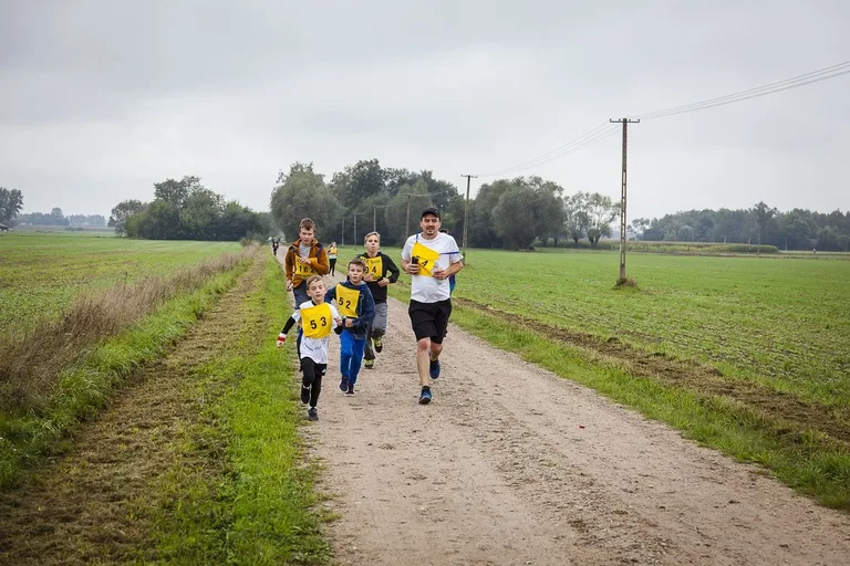 Masowy bieg śladami bitwy pod Łętownicą i Andrzejewem (zdjęcia)